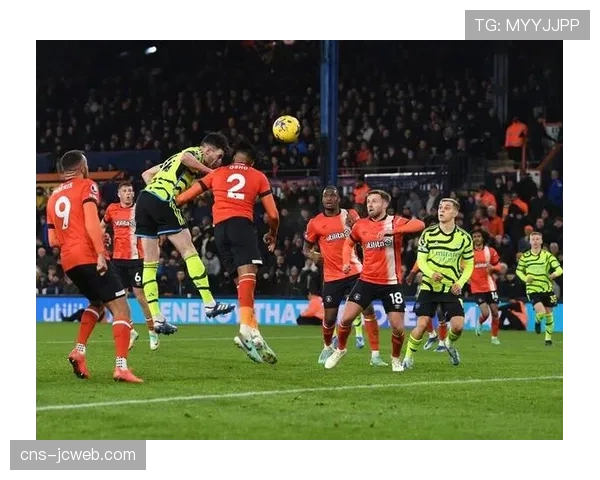 深度分析：后场出球成难题，升班马科莫的高位防守战术面临严峻考验